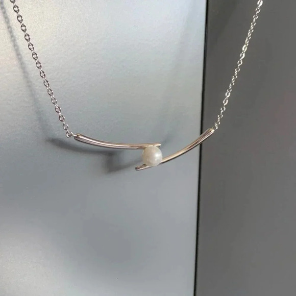 925 Sterling Silver Double Bar Pearl Necklace - Picture 9 of 10